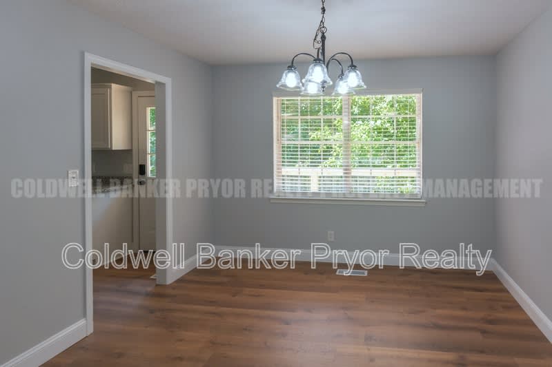 313 Maple Way – photo 5