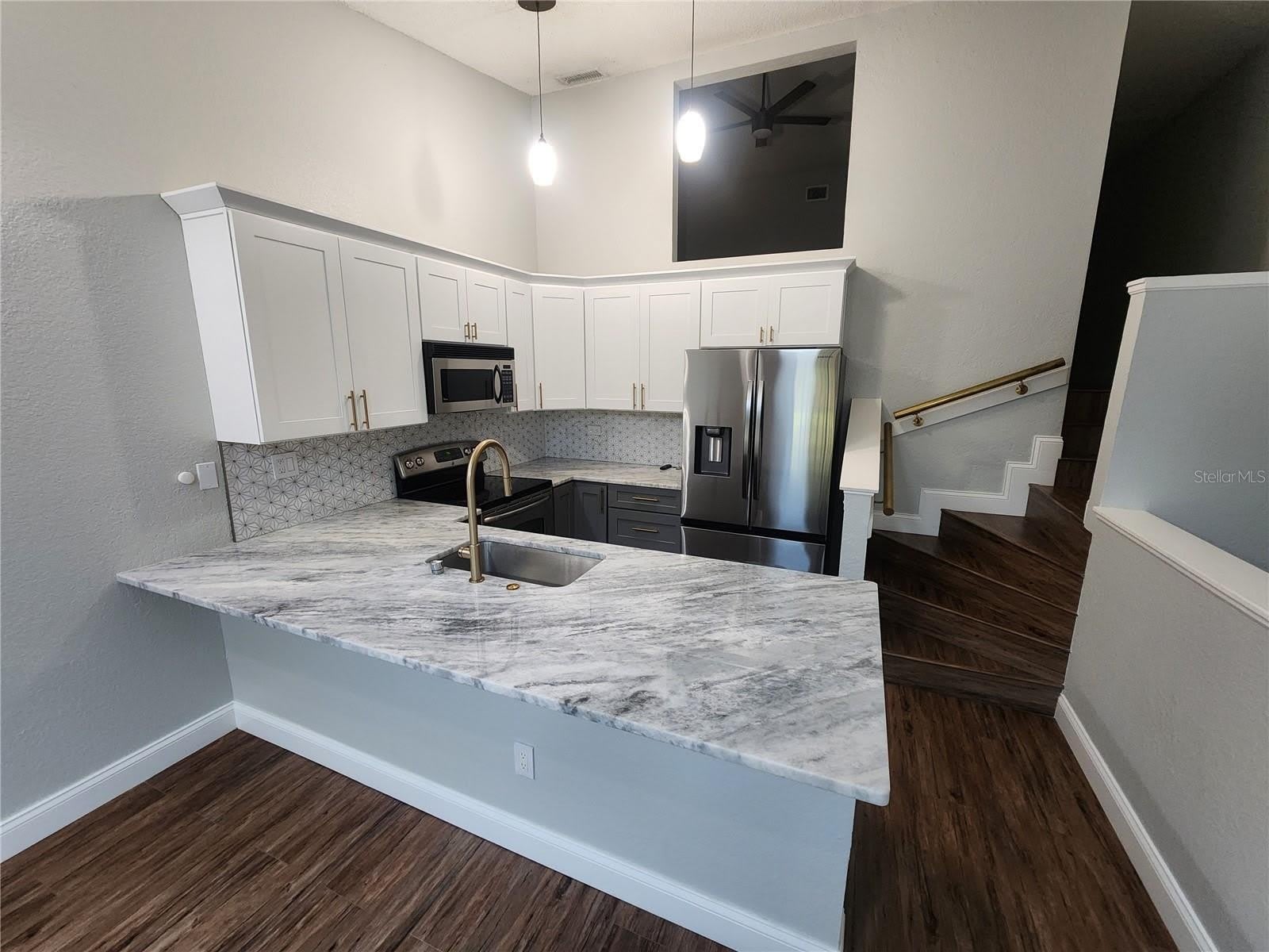 6236 93RD Terrace N – photo 3