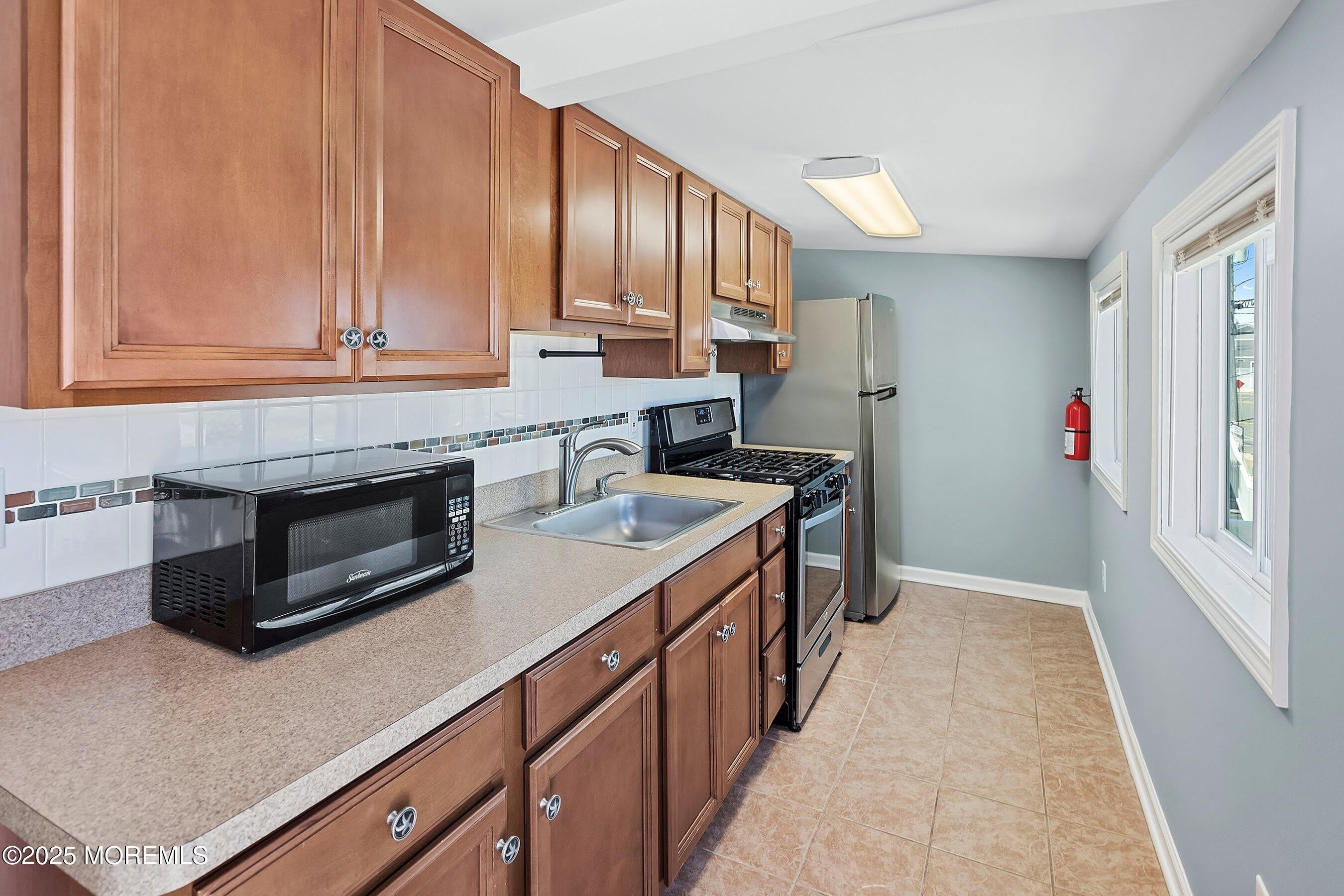 309 Hiering Avenue – photo 4