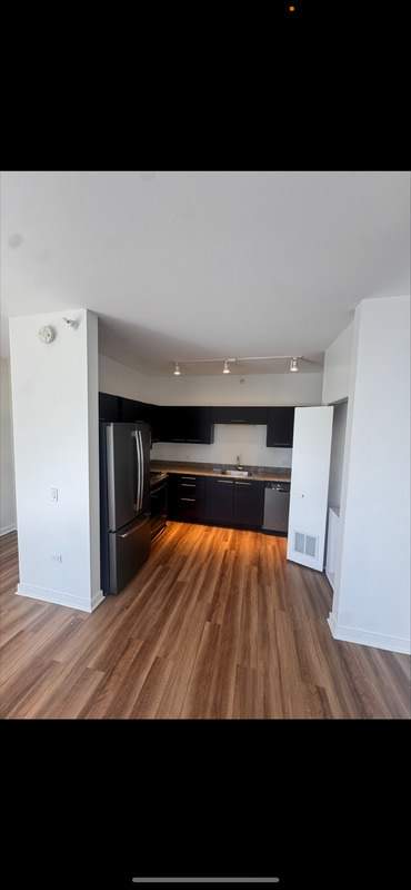 923 W Weed St. – photo 3