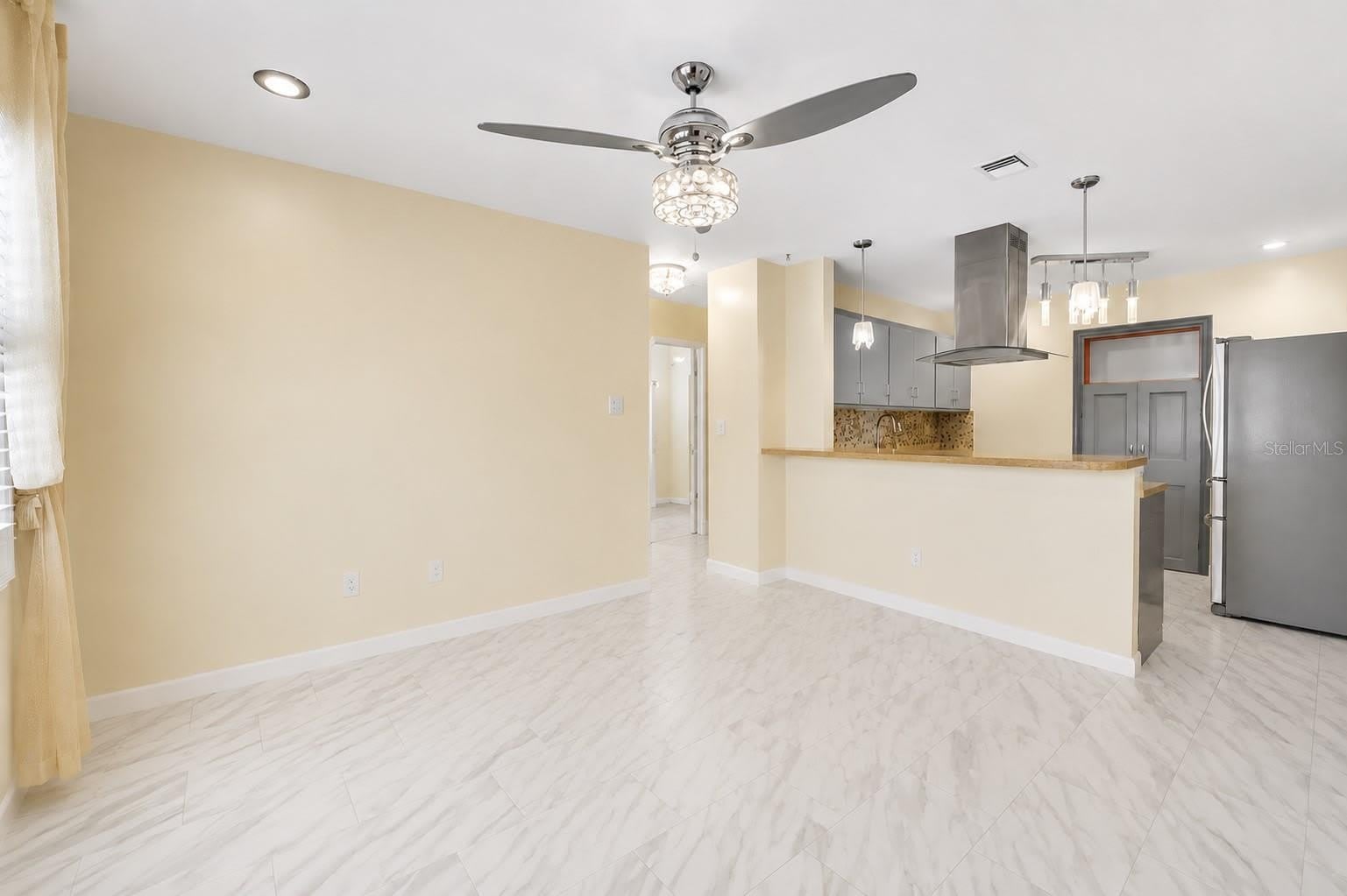 1572 77TH Avenue N – photo 4