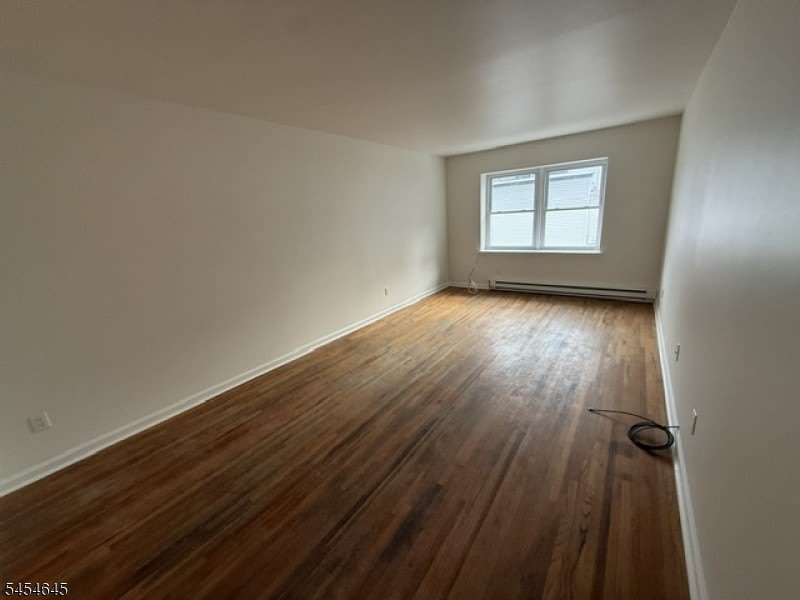118 Main St – photo 2