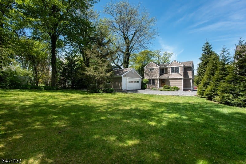30 Gates Ave – photo 5