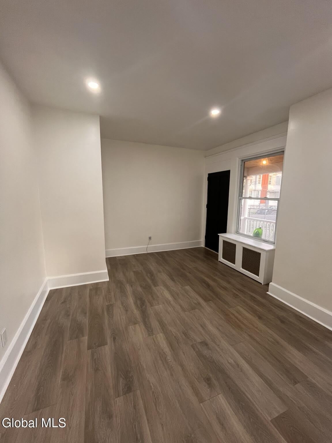 1 Chestnut Street – photo 2