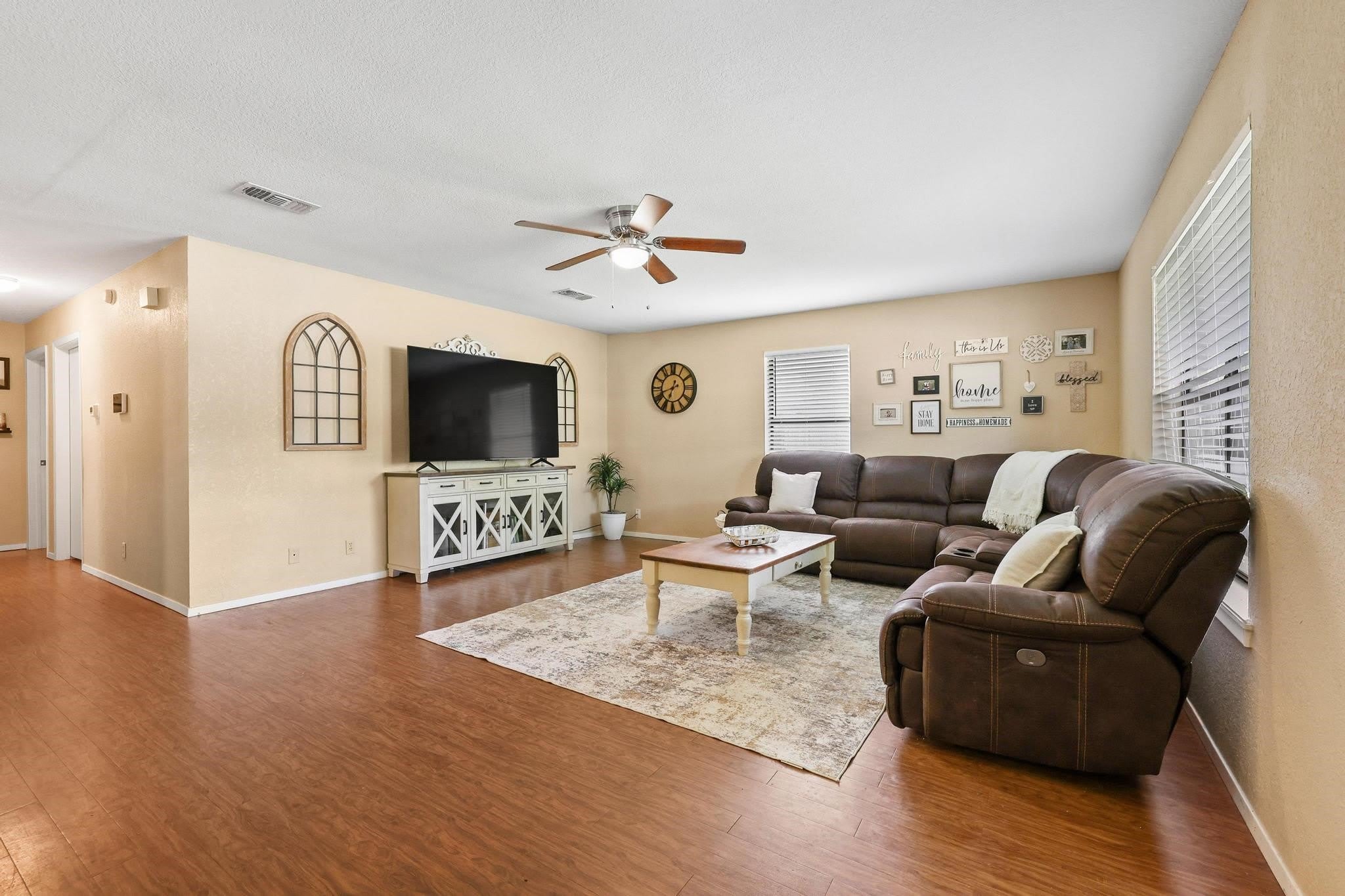713 Patricia Drive – photo 5