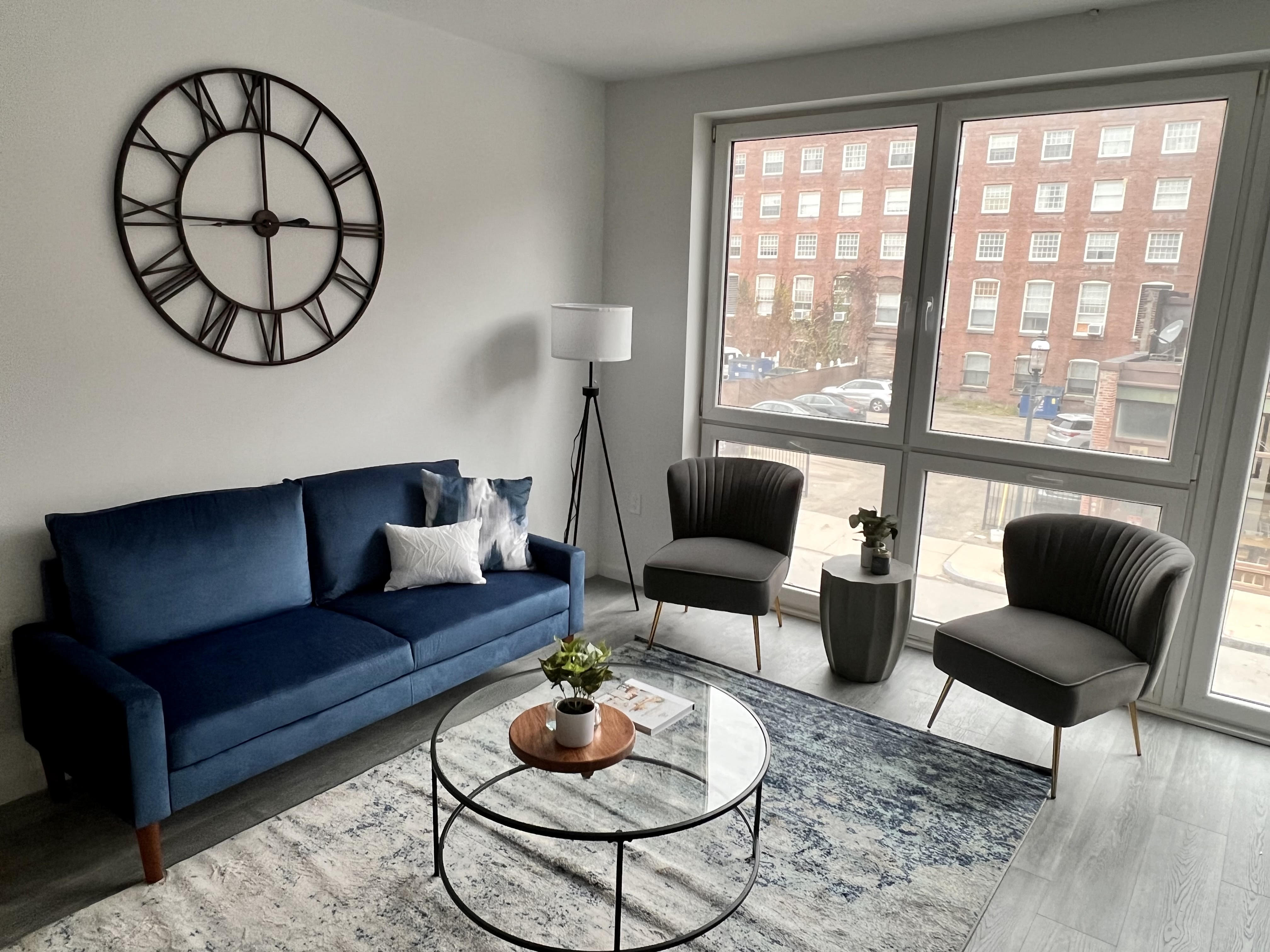 160 Middlesex Street – photo 2