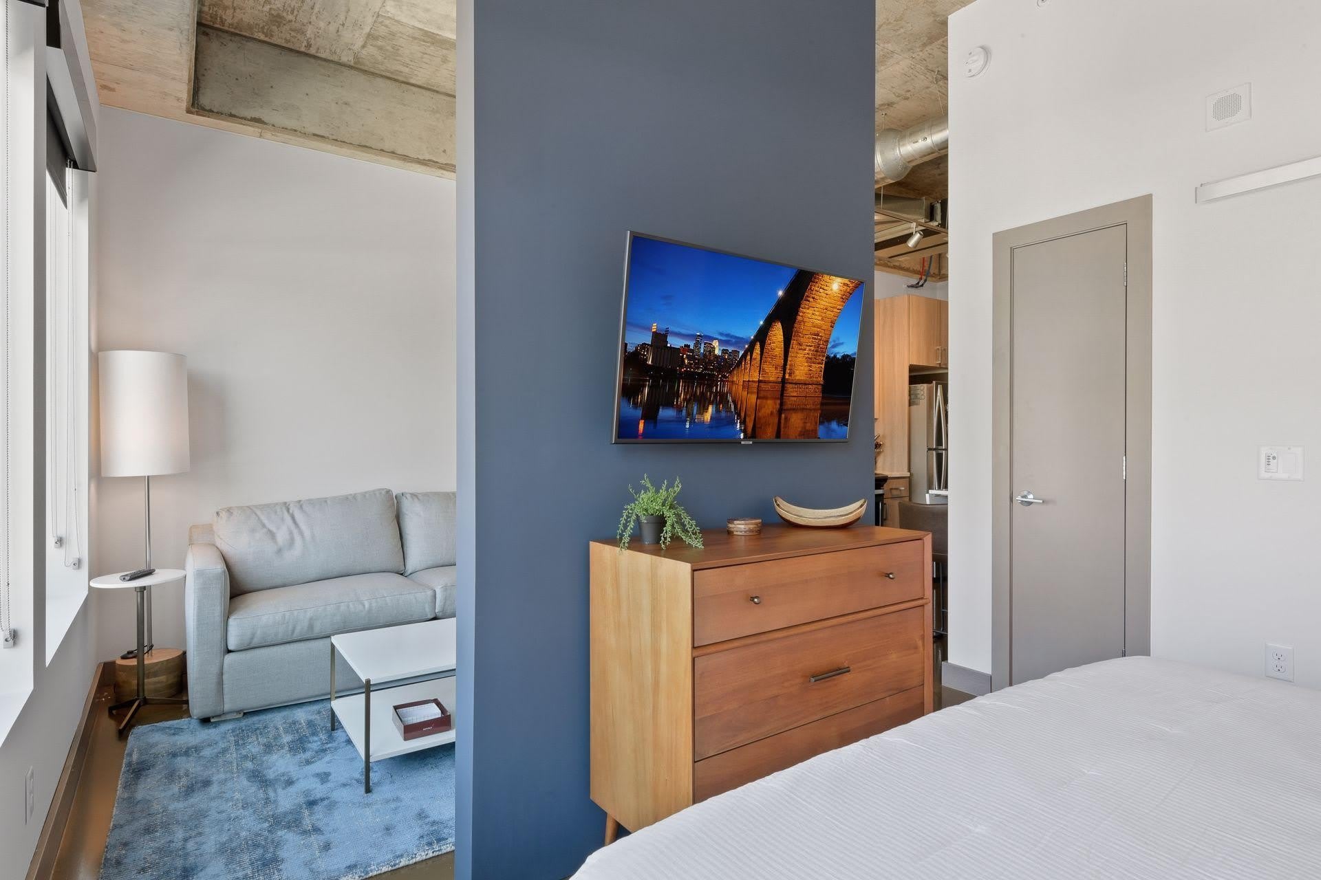 728 3rd Street N – photo 4