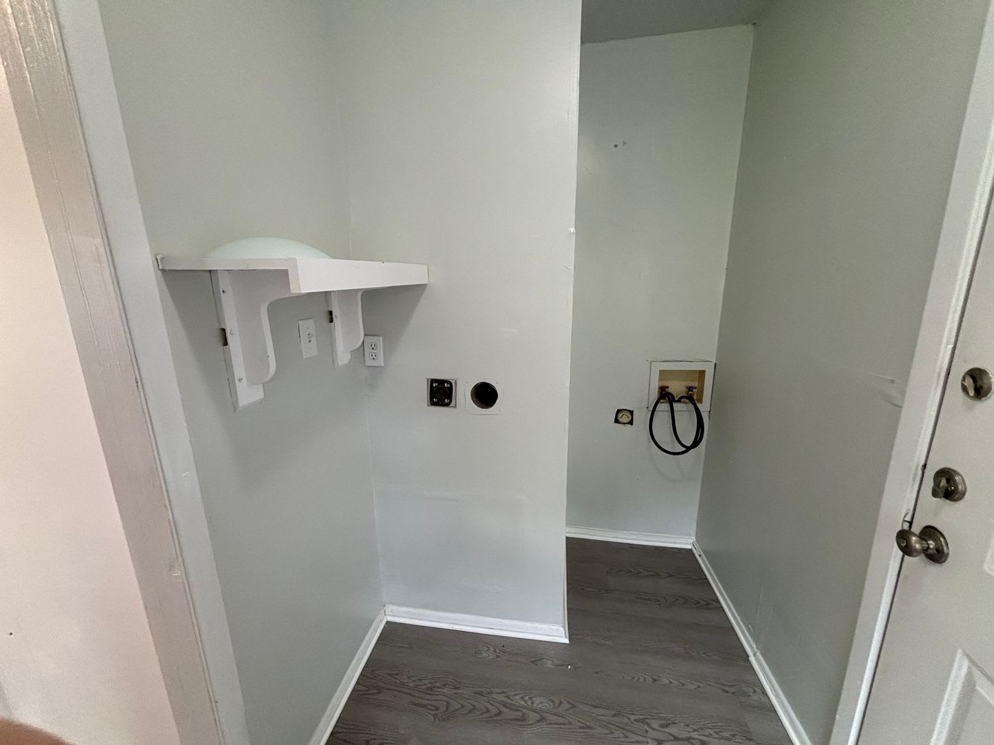 Cozy 3/2 in the Heart of South Austin! – photo 4