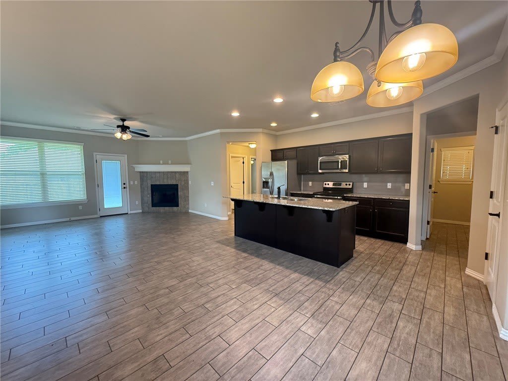 1486 S Blue Willow Avenue – photo 3