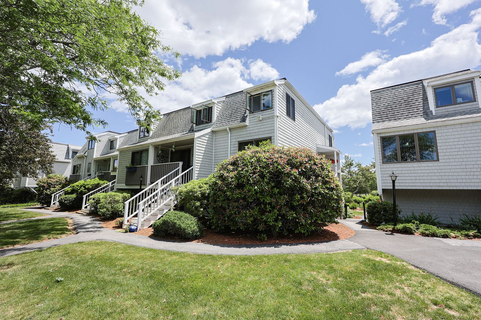 Newly Renovated Winter Rental at the Thorwald Condos – photo 1
