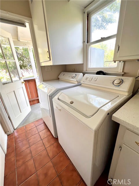 1855 Sharon Place – photo 5