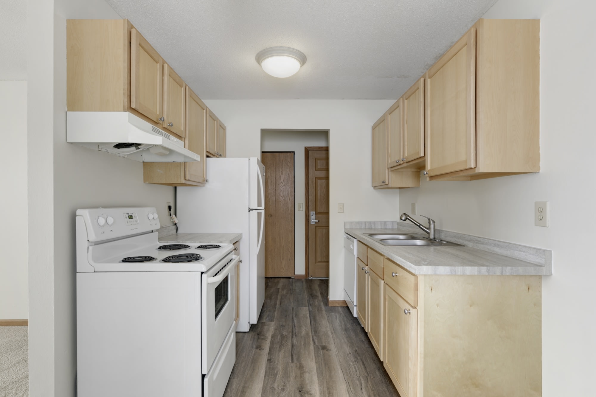 View Pointe Apartments – photo 1