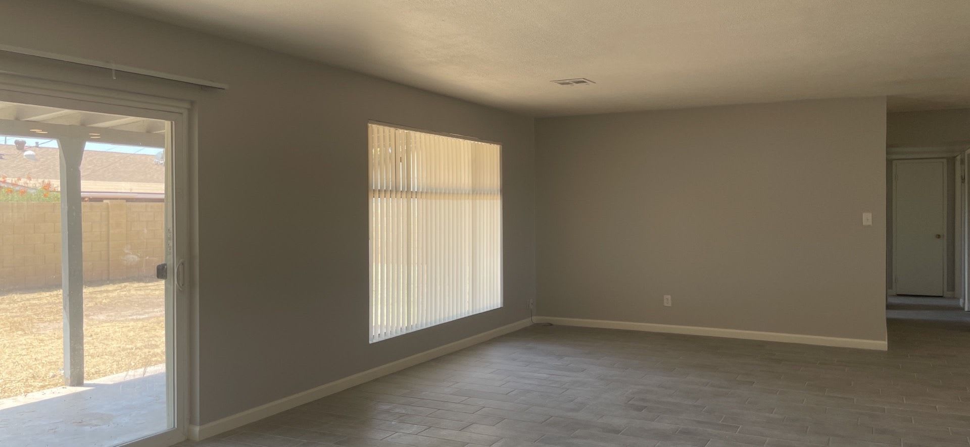 Updated 3 Bed 2 Bath Single Family Home In A Convenient Scottsdale Location – photo 5