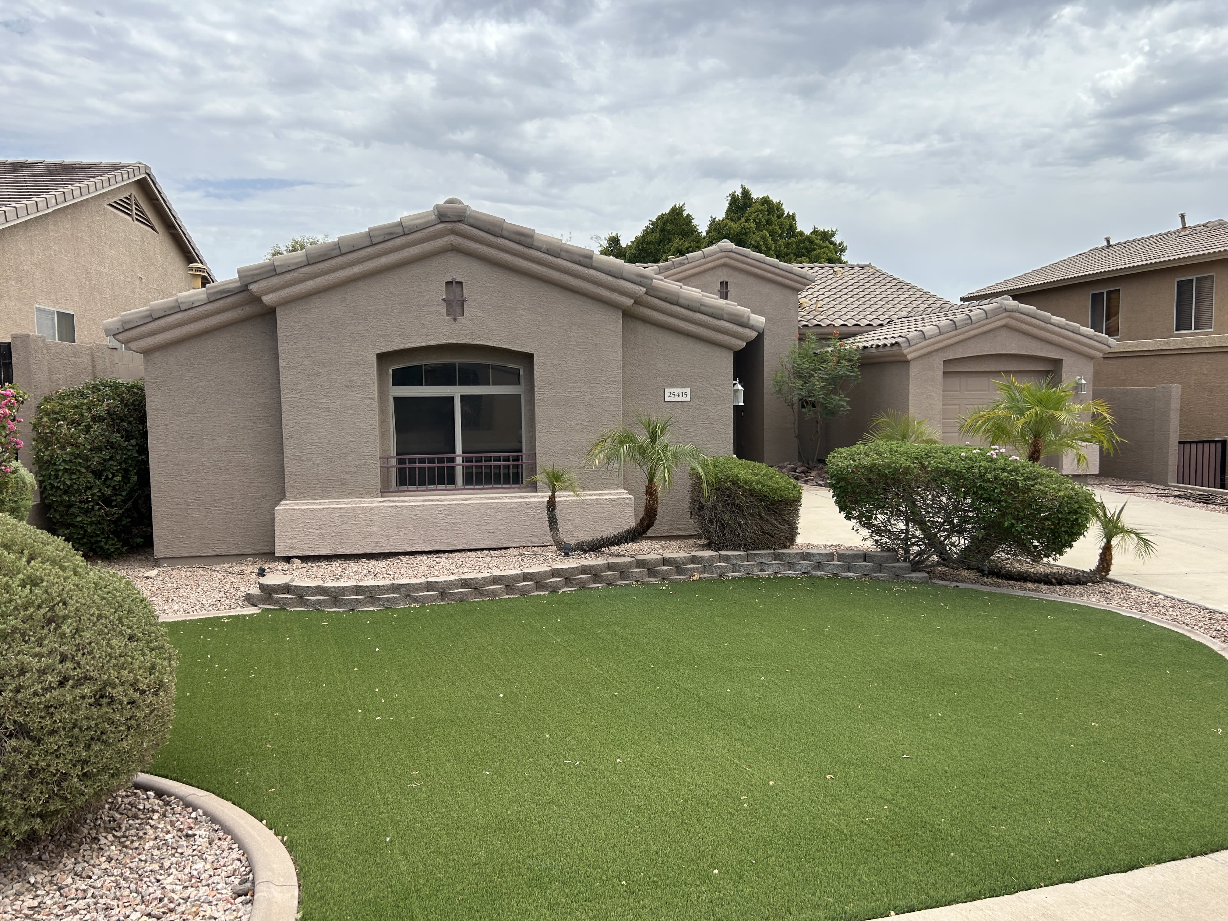25415 N 39th Ave – photo 2