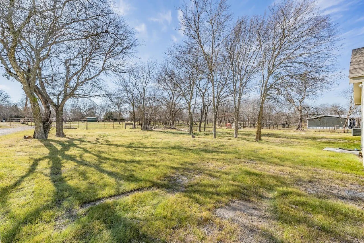 316 Mark Street – photo 4