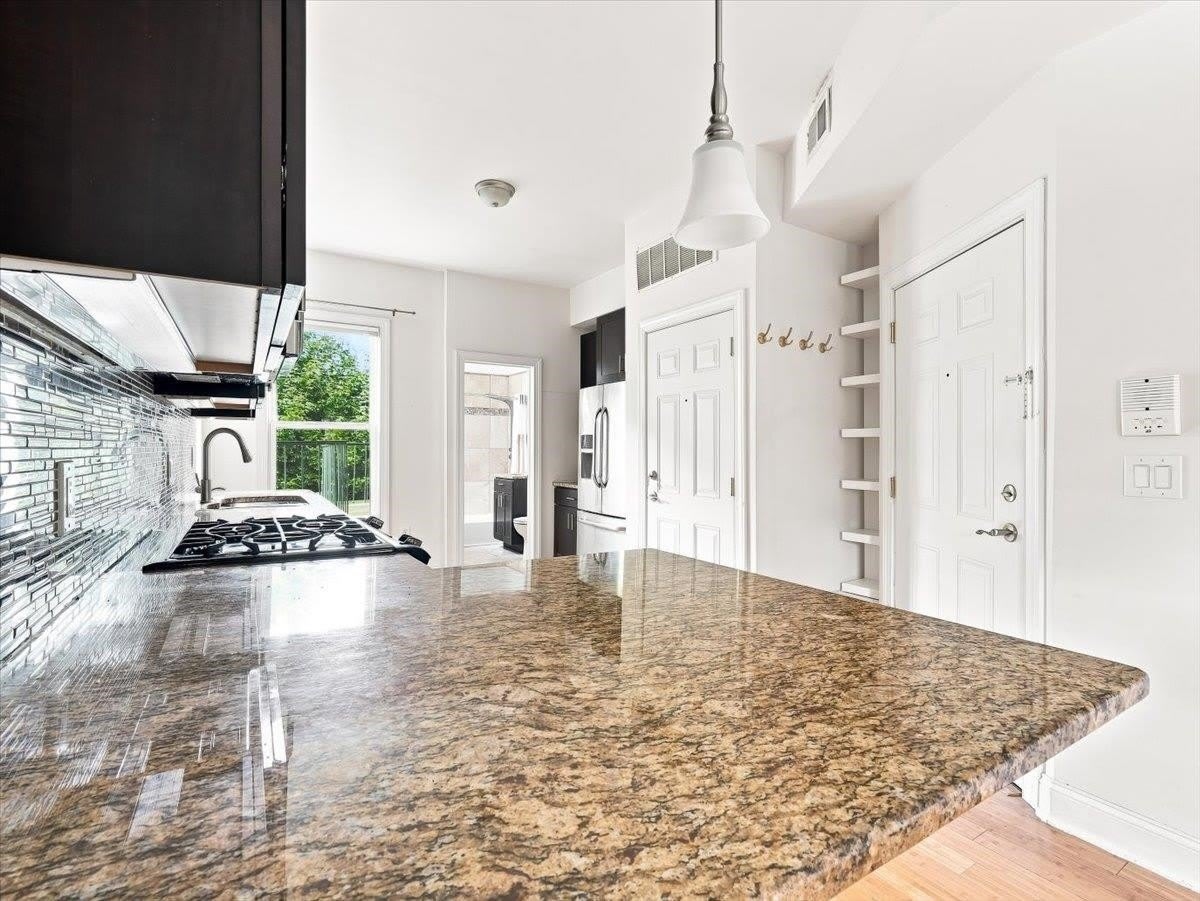 125 Sherman Ave – photo 5