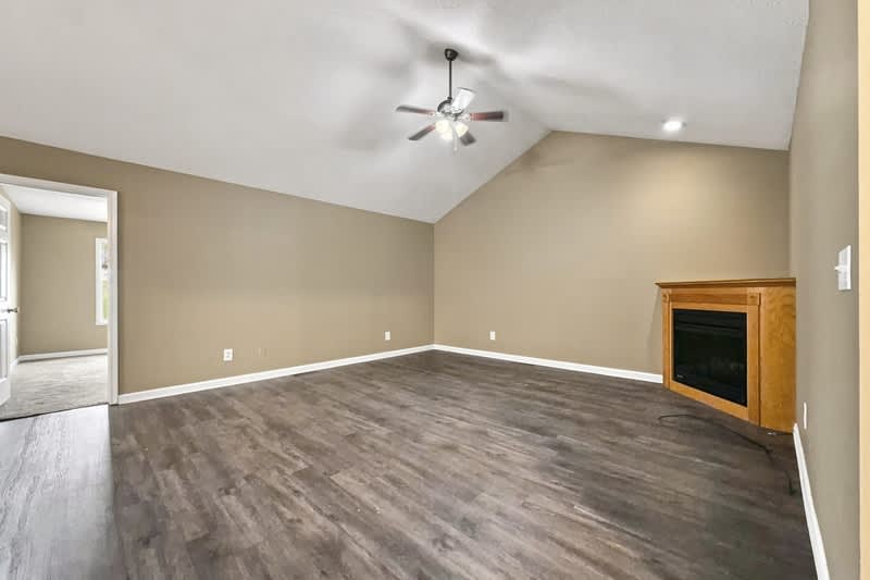 106 Stone Henge Lane – photo 3