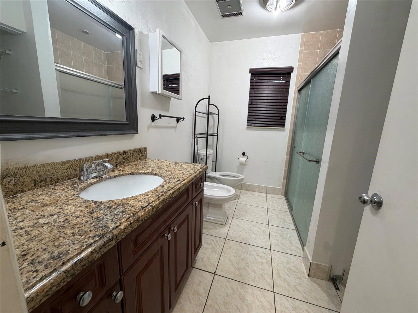 6318 Southwest 27th Street – photo 4