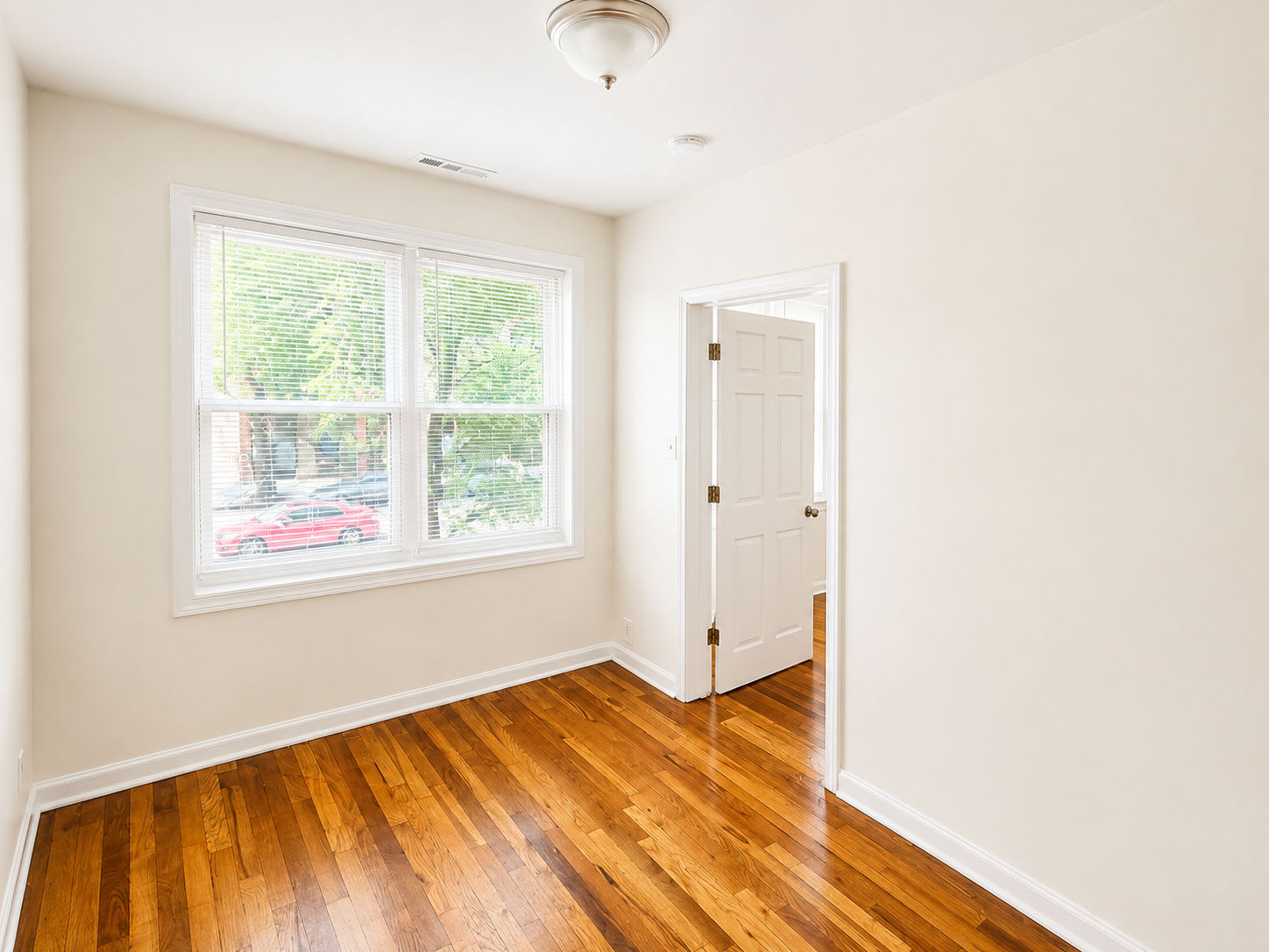 2239 North Western Avenue – photo 3