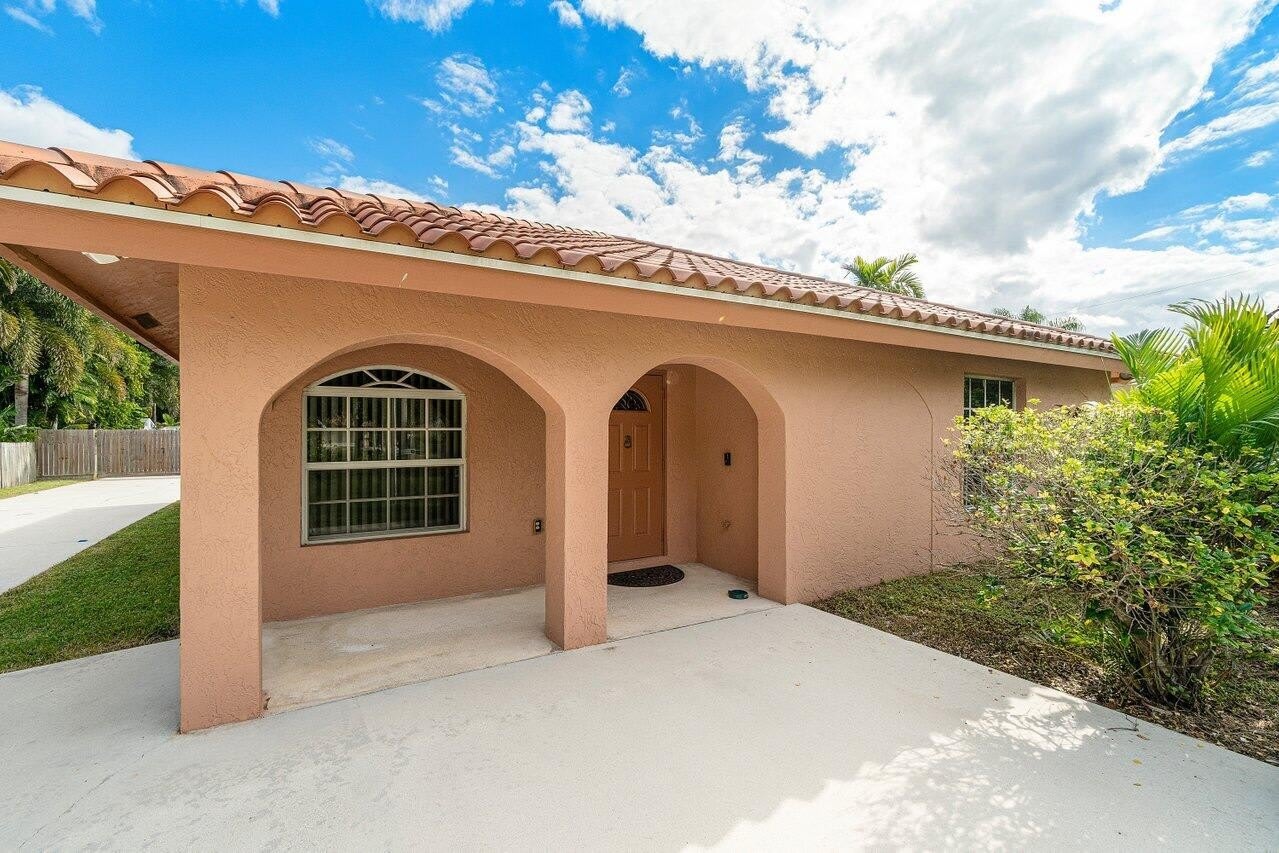 5592 1st Road – photo 4