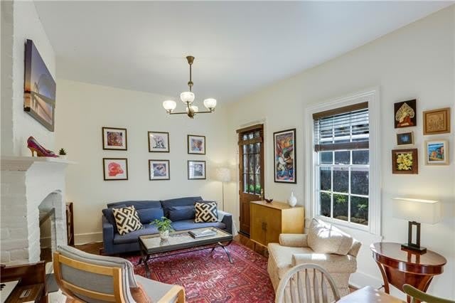 1122 Felicity Street – photo 4