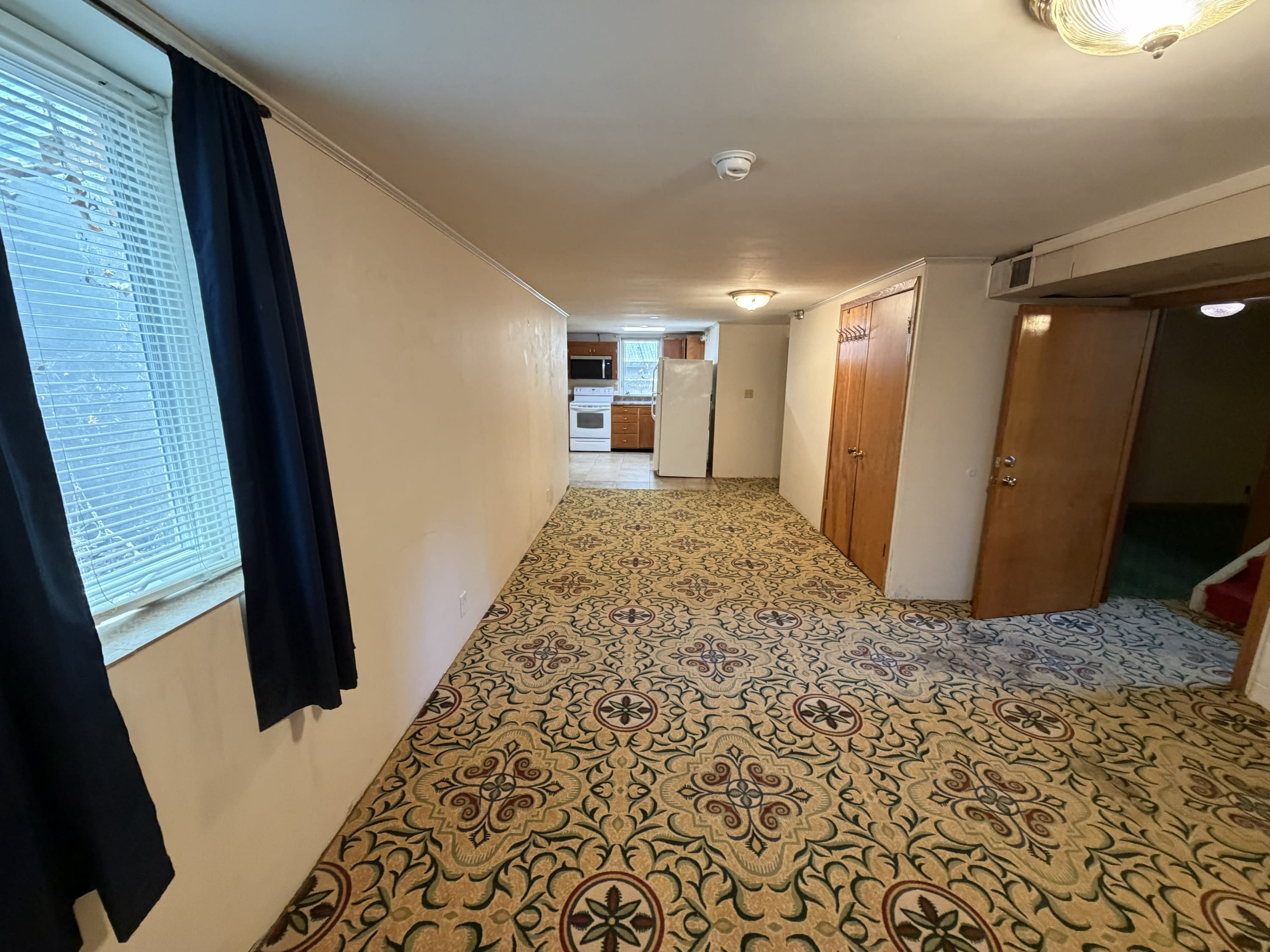 3340 Hillside Street – photo 2