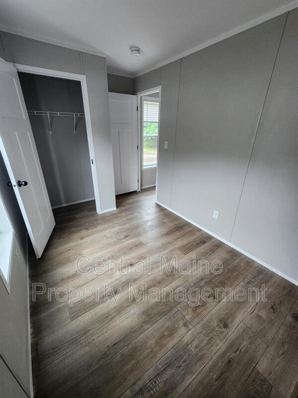 15 Austin Dr. – photo 5