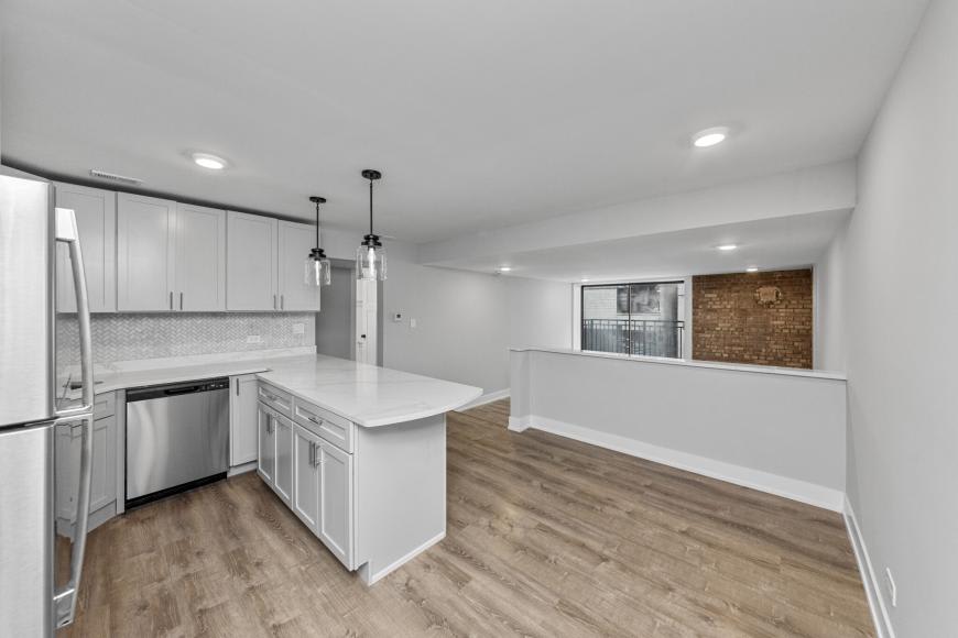 1222 Lasalle – photo 1