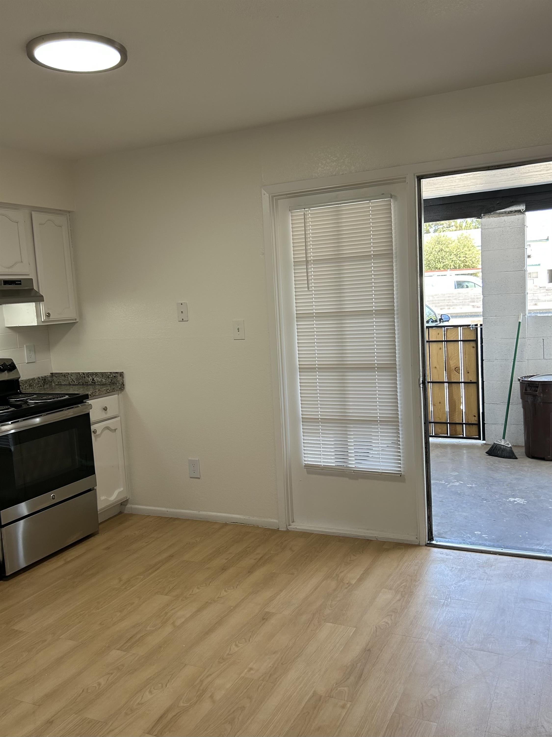 359 South Williams – photo 2