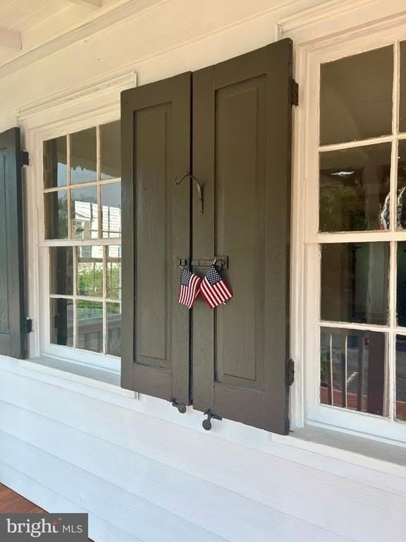 1327 W Strasburg Road – photo 3