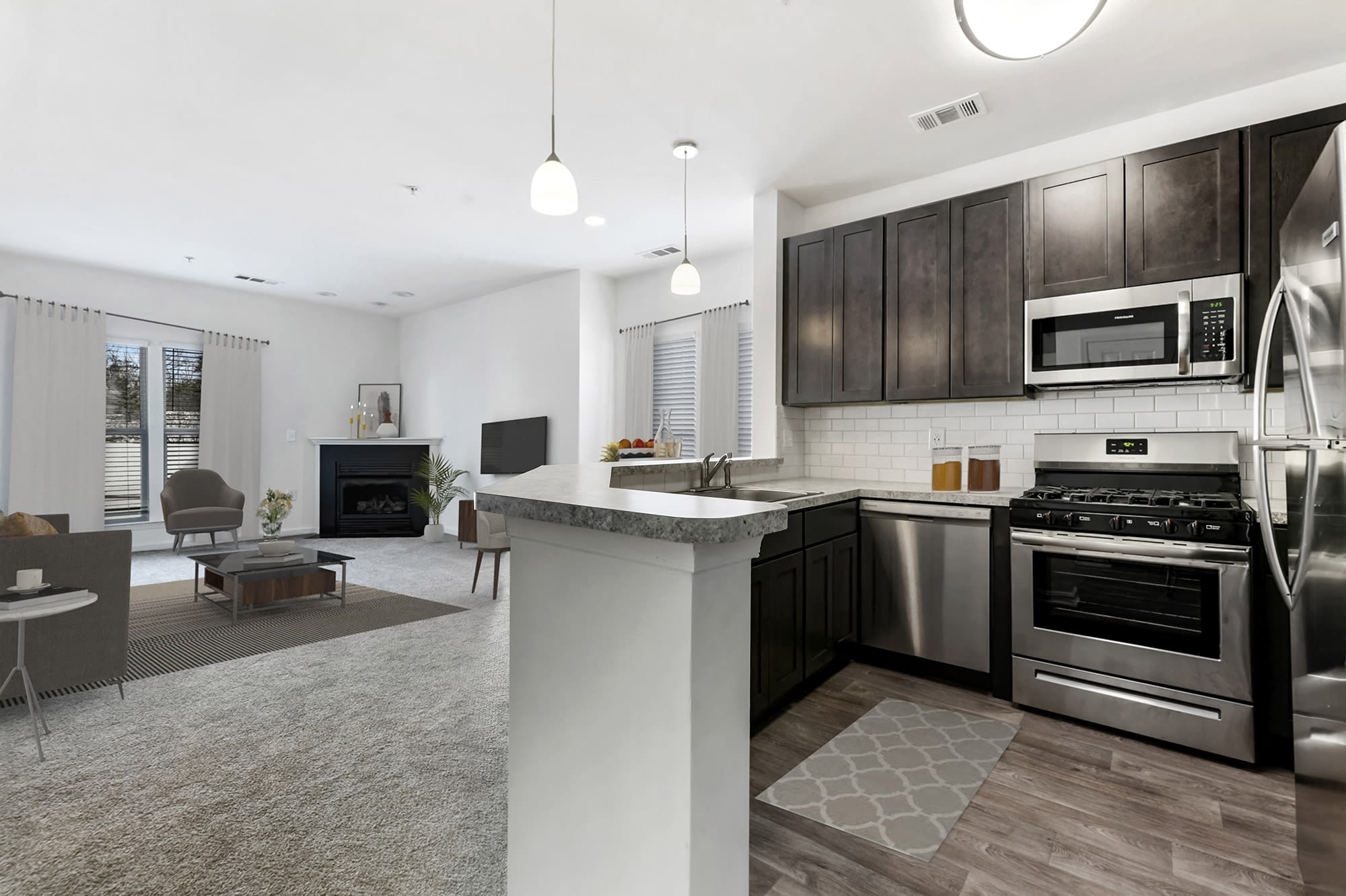 The Apartments at Cambridge Court – photo 2