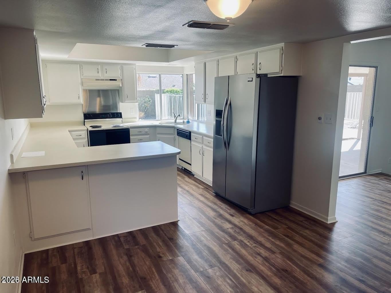 5141 E BLANCHE Drive – photo 2