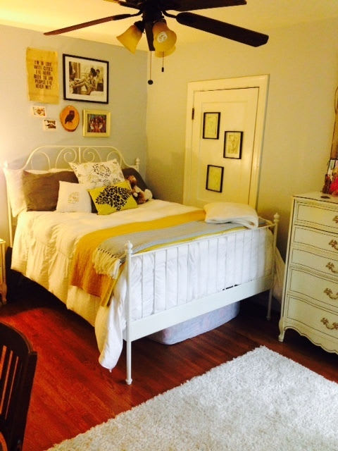 Charming 4 bed / 2 bath Home, Very Short Walk to UT! – photo 4