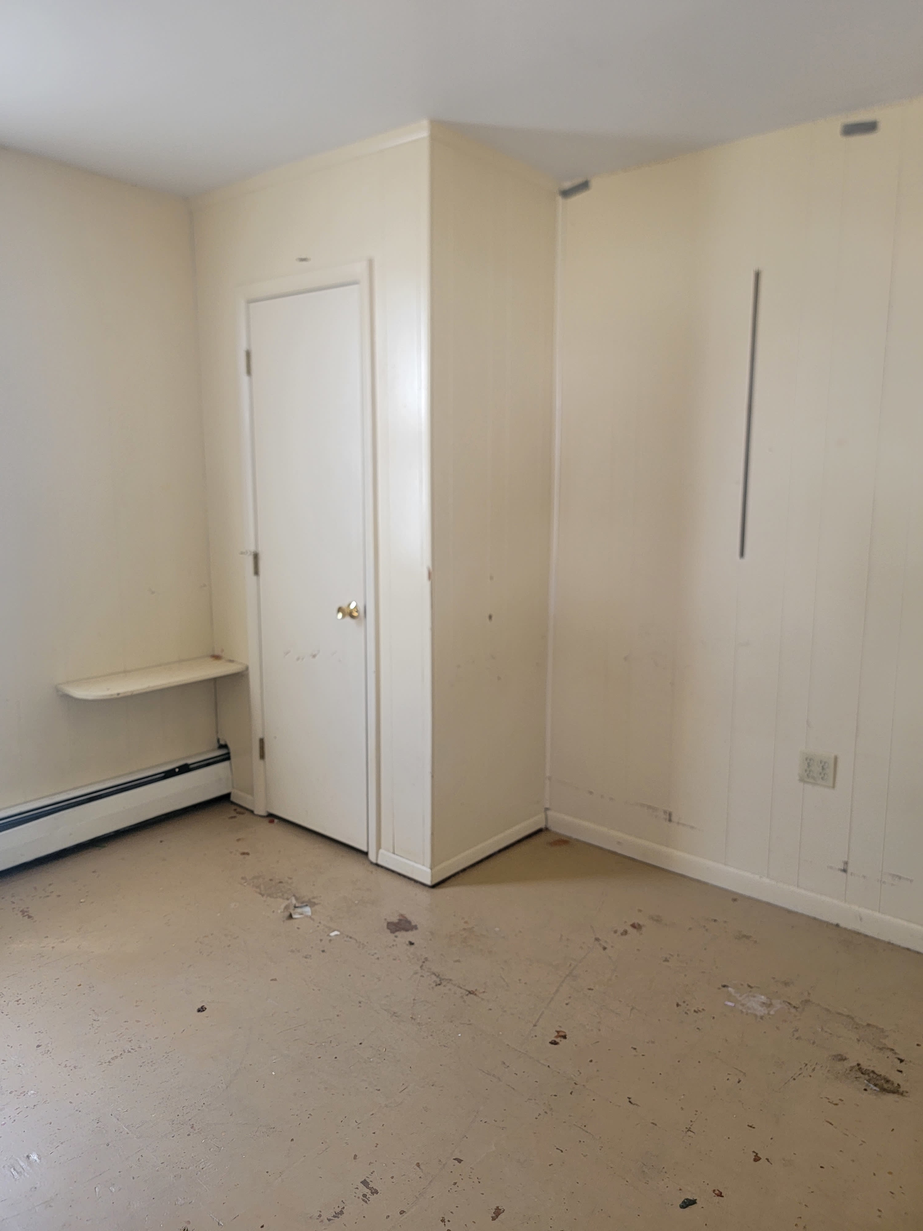127 Center St – photo 2