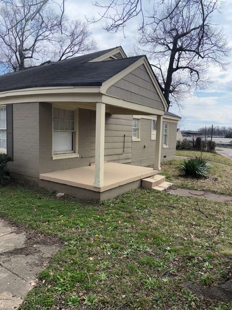 SECTION 8 APPROVED – photo 3