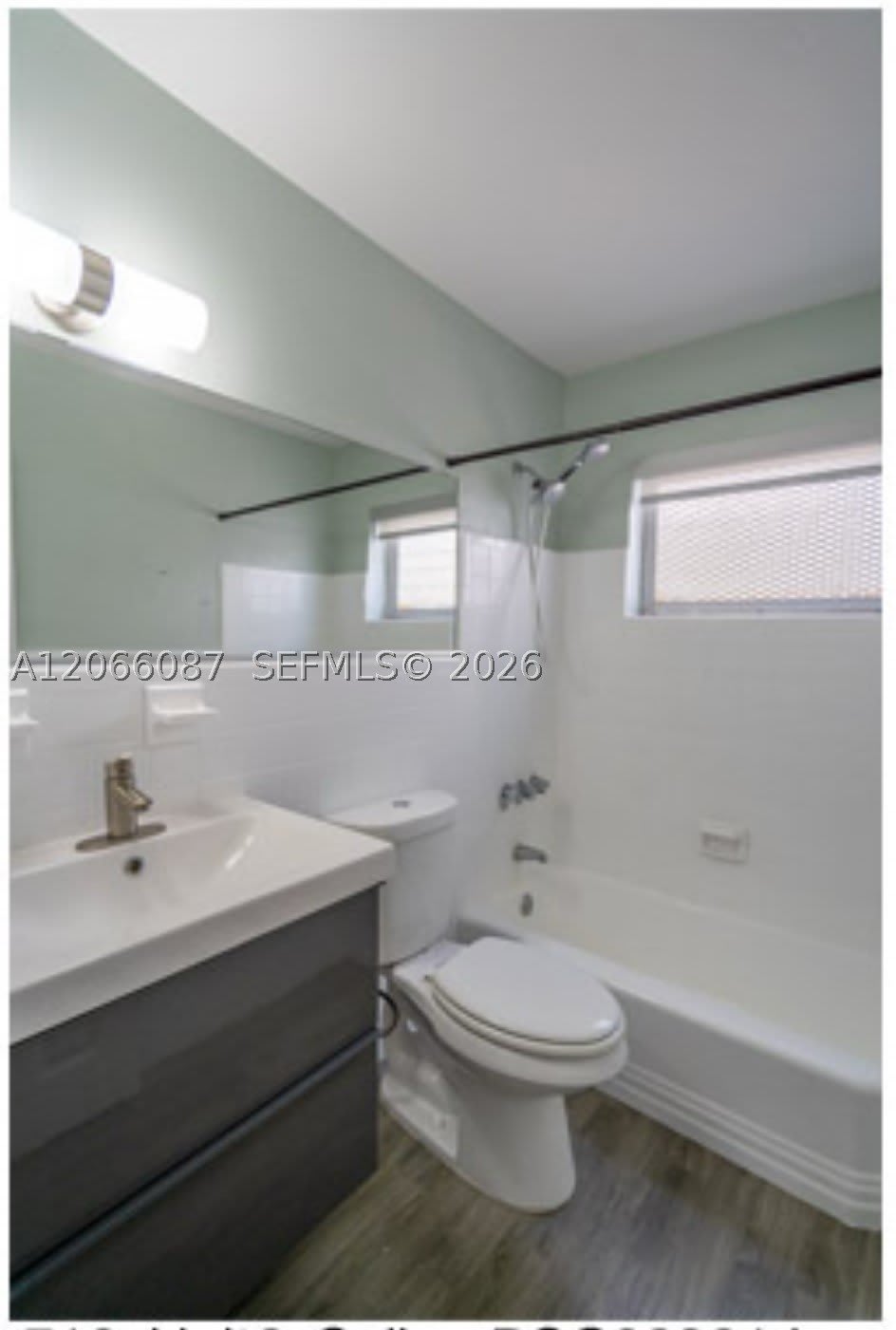 710 Meridian Ave – photo 1
