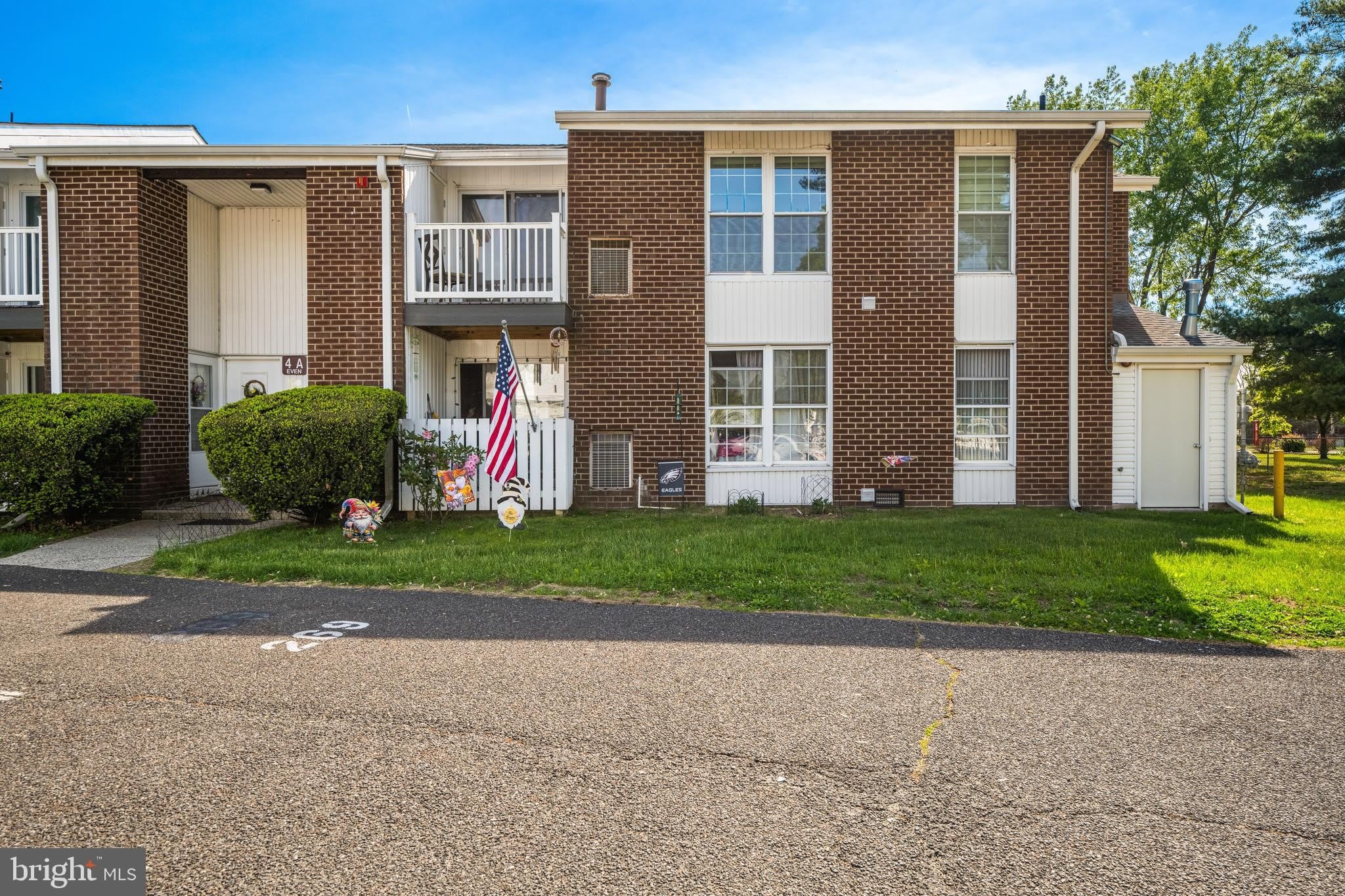 275 GREEN Street – photo 2