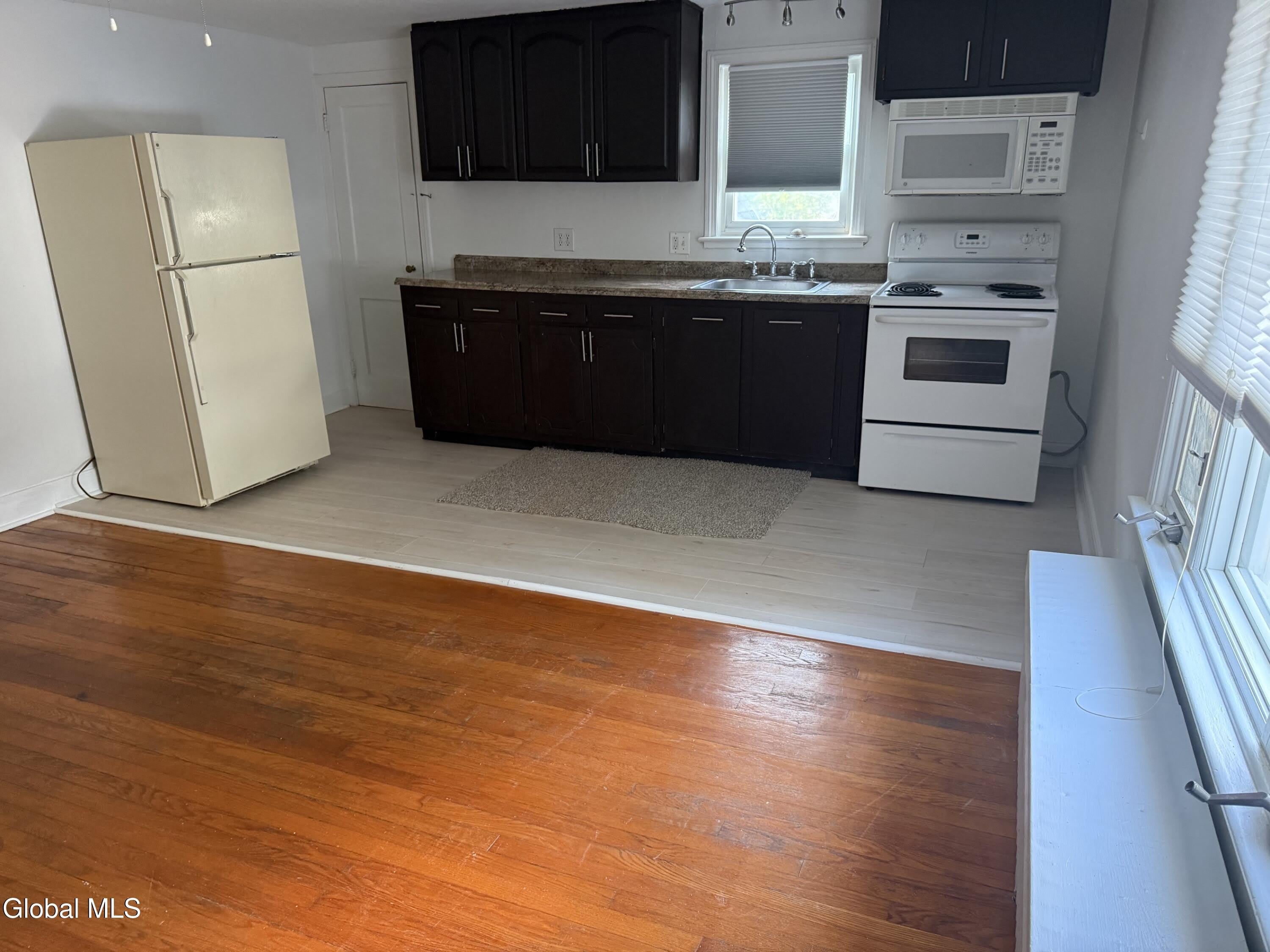 52 Euclid Avenue – photo 4