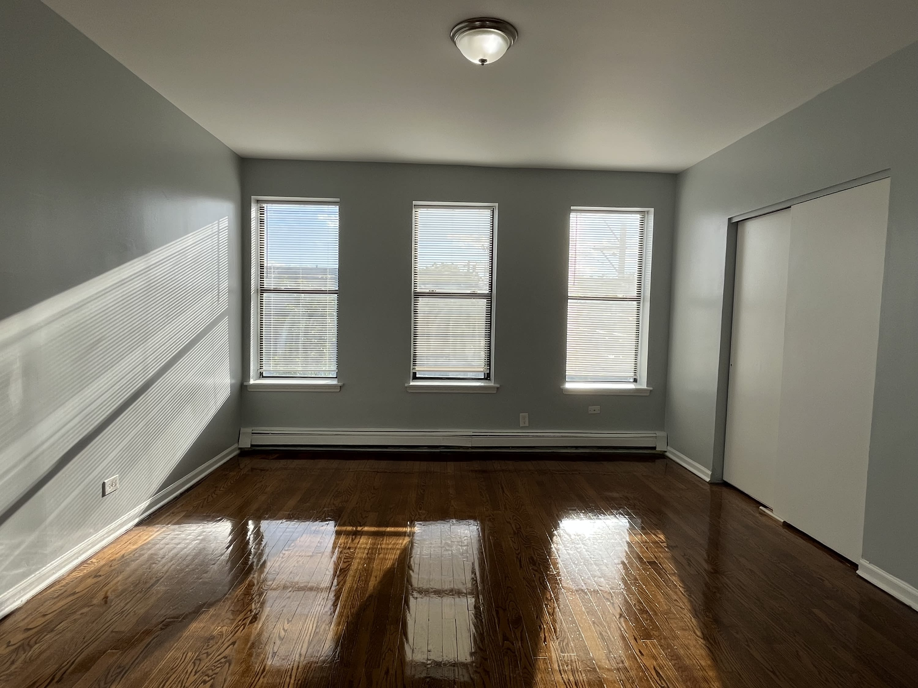 15 North Keeler Avenue – photo 4