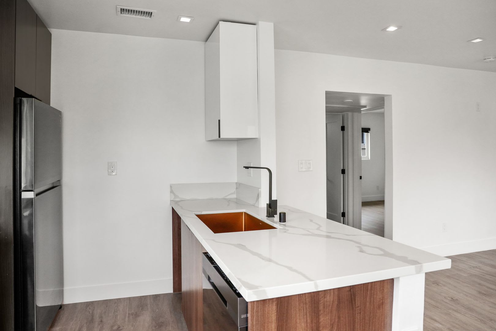 838 Hilgard – photo 5