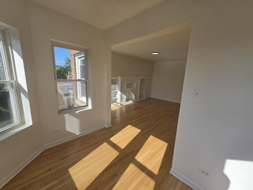 7831 South Colfax Ave. – photo 3