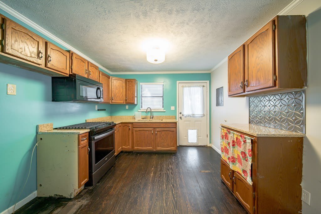 10 1st Street – photo 5