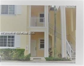 2720 NE 3rd Dr – photo 2