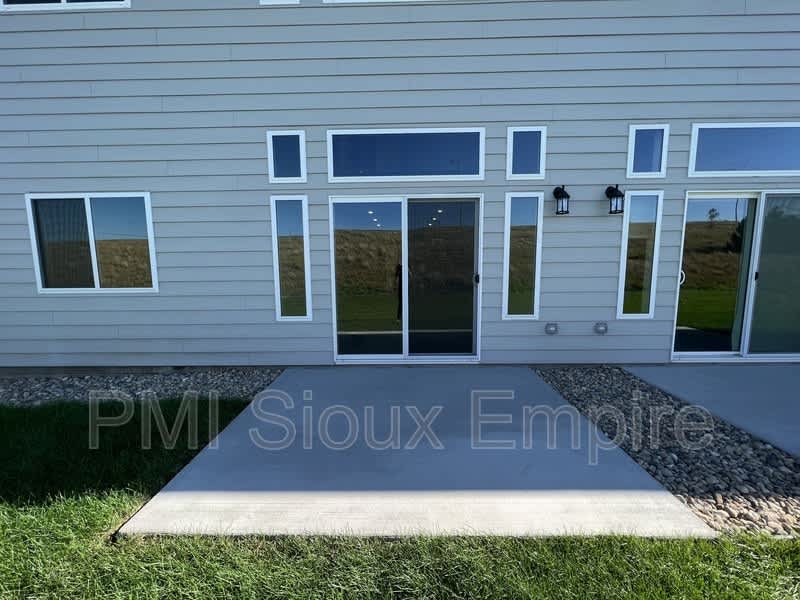 6171 S Alki Place – photo 4