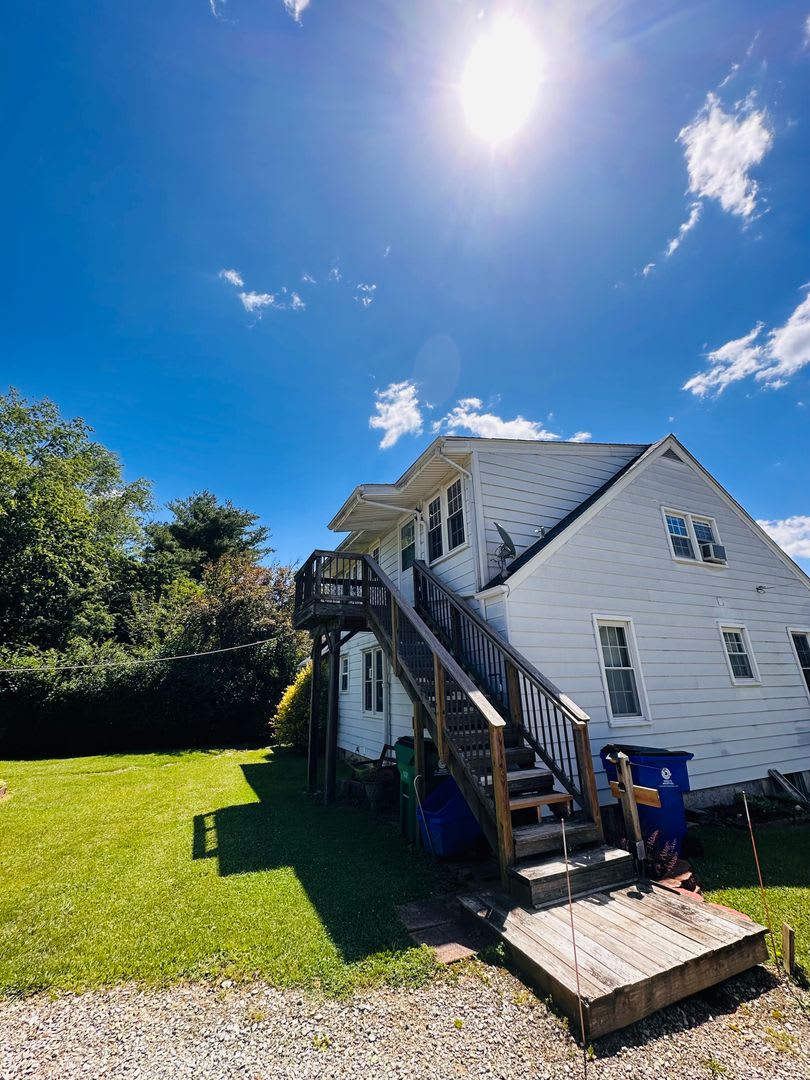 2 Bedroom, 1 Bath Apartment off South Main – photo 4