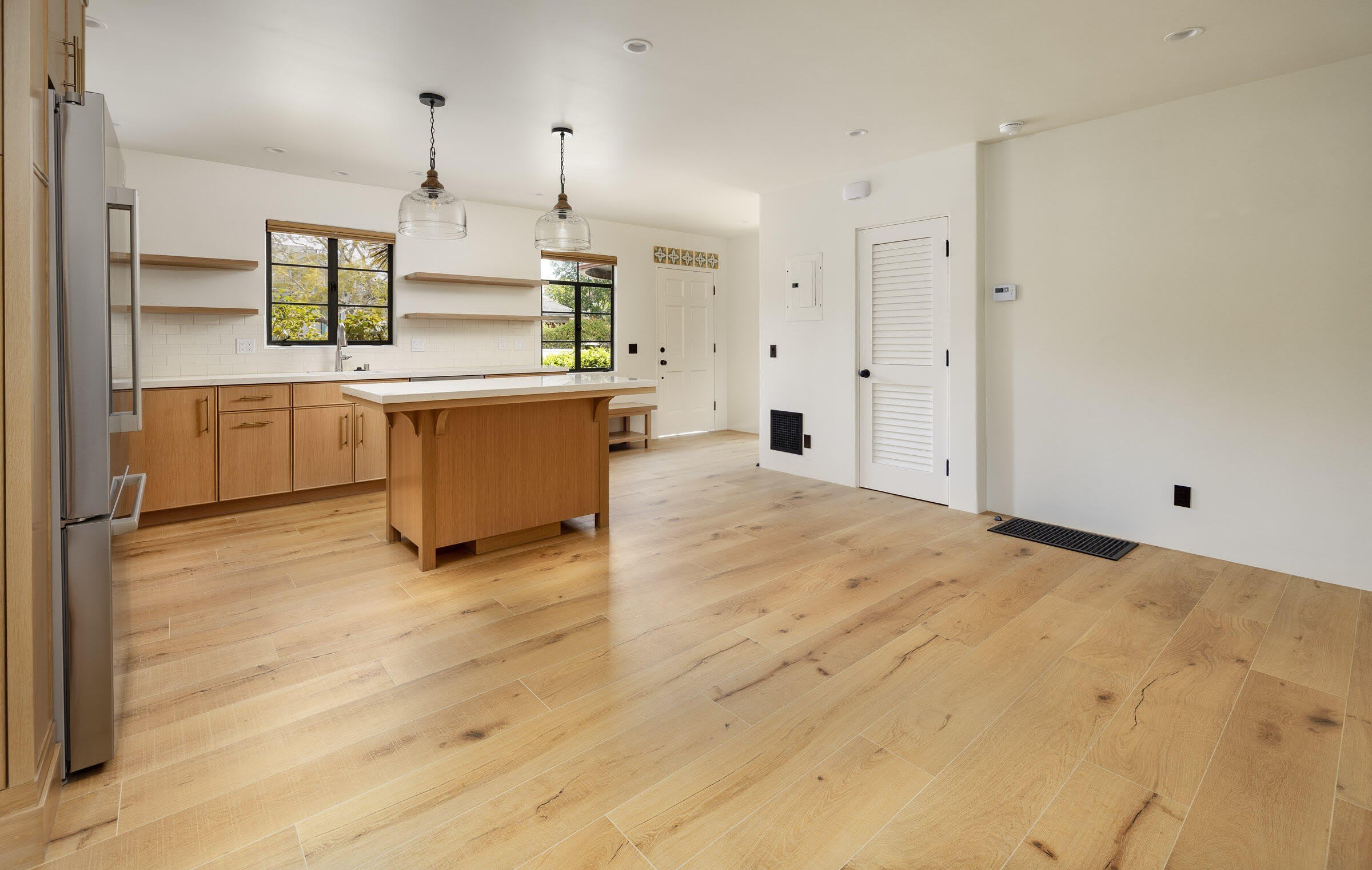 1235 Garden Street – photo 3