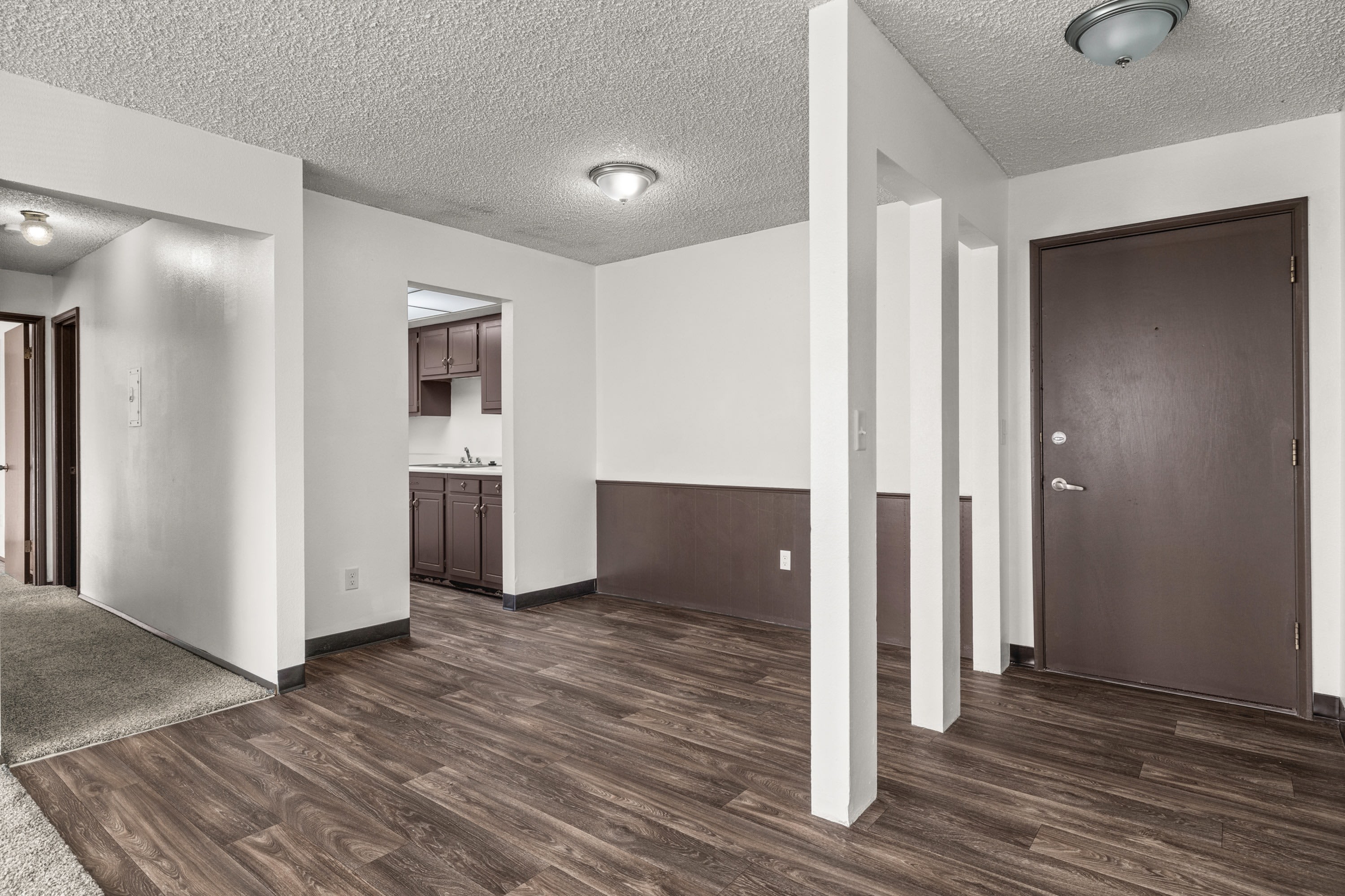 Pronghorn Apartments – photo 3