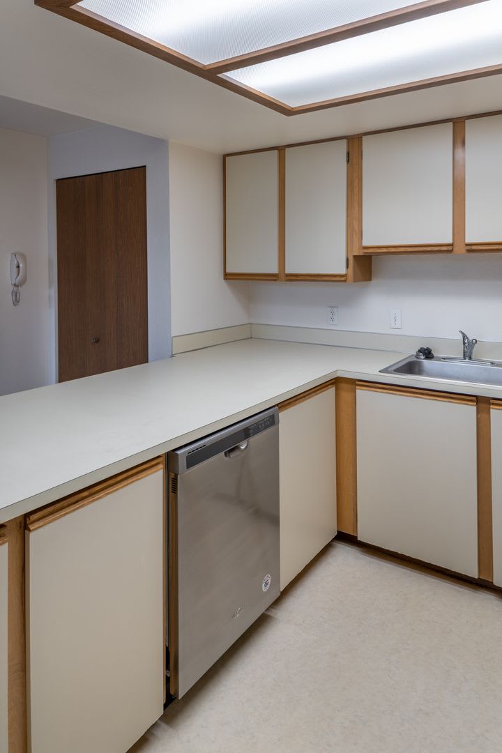 The Sandridge, LLC – photo 4