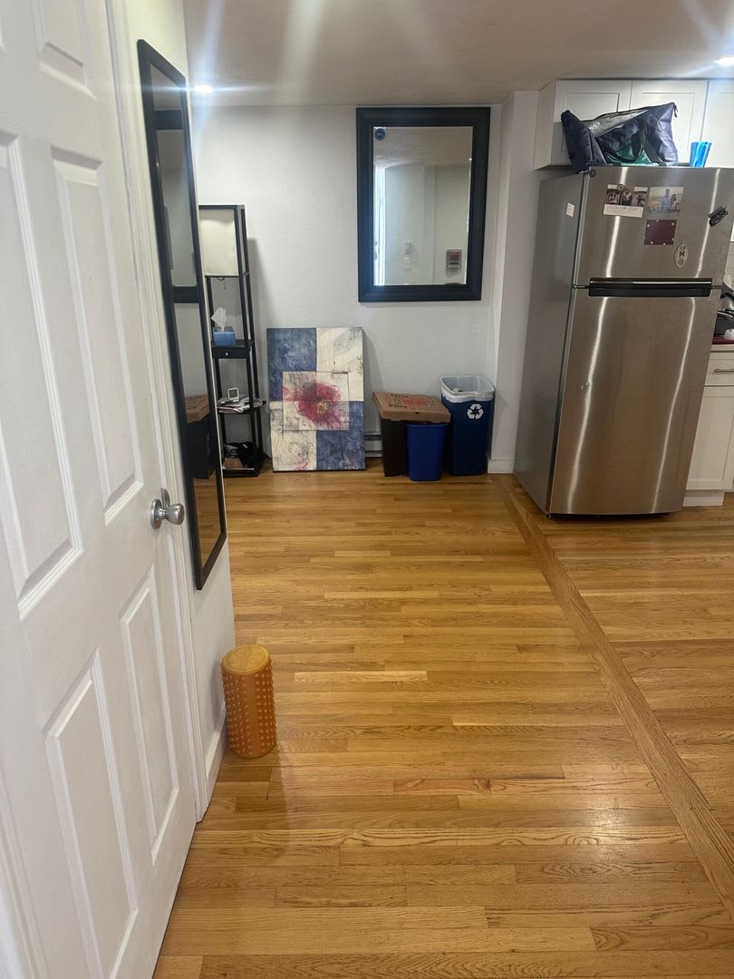 Nicely updated, pet friendly 2 bed in South Boston for September 1! – photo 2