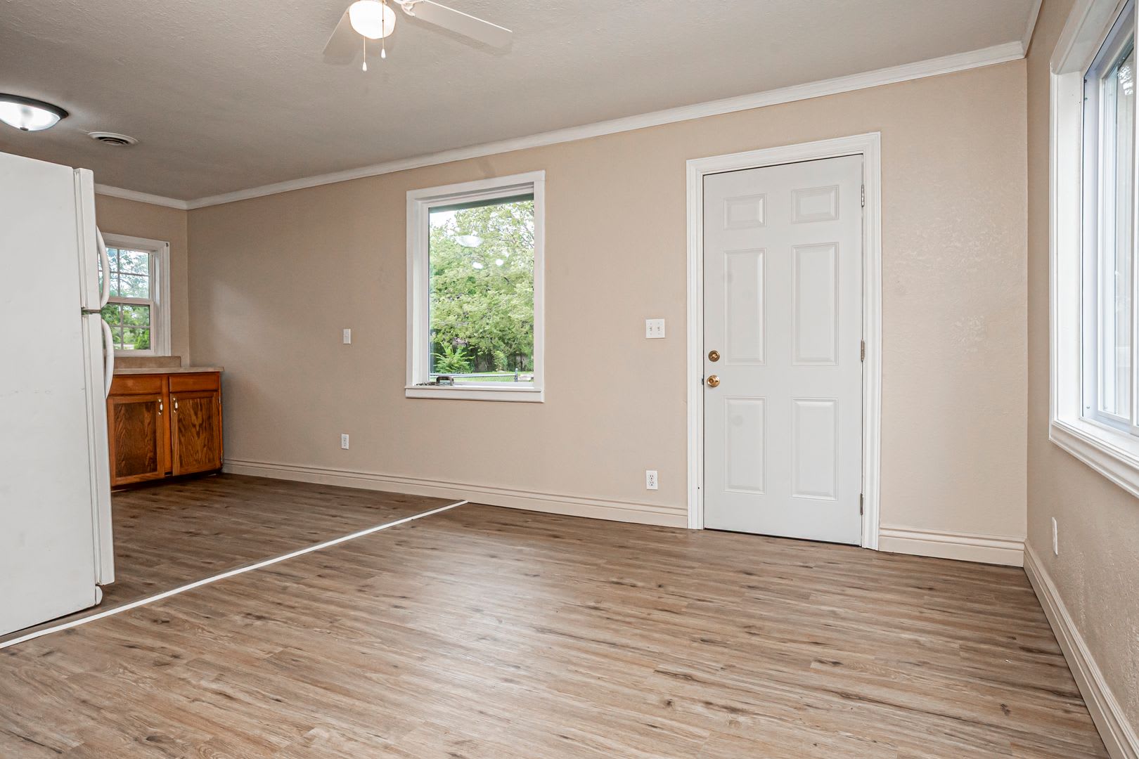 Please View 3D Virtual Walk Through Before Scheduling A Showing – photo 5